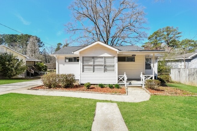 property at 1008 Minor Dr