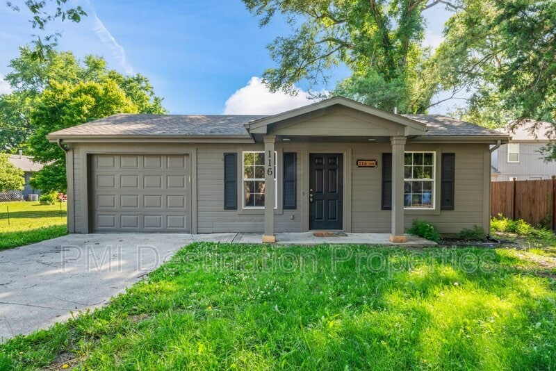 116 Bowen St in Linwood, KS - Building Photo