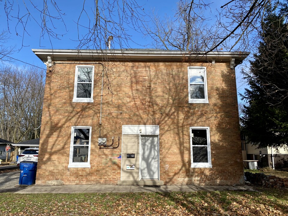 301 Park St in Chatham, ON - Building Photo