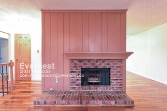 2528 E Geddes Pl in Centennial, CO - Building Photo - Building Photo