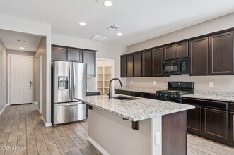 1924 S 82nd Cir in Mesa, AZ - Building Photo - Building Photo