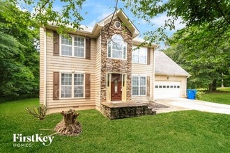 15 Fenwick Way in Grayson, GA - Building Photo - Building Photo