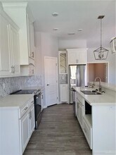 24 Lago Washington in Edinburg, TX - Building Photo - Building Photo