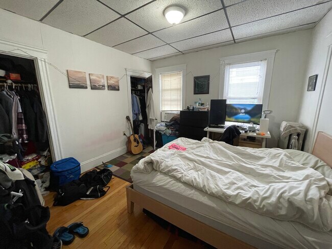 102 Prospect St, Unit #1 in Cambridge, MA - Building Photo - Building Photo