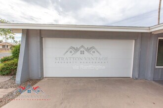 2224 W Emelita Ave in Mesa, AZ - Building Photo - Building Photo