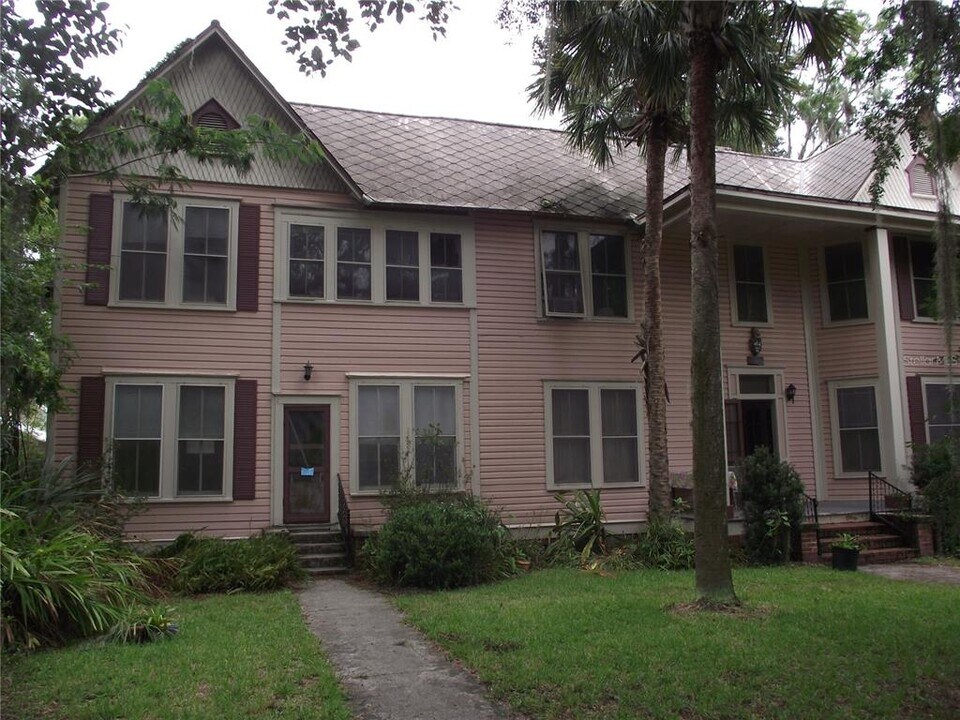 414 NE 5th Ave-Unit -4 in Gainesville, FL - Building Photo
