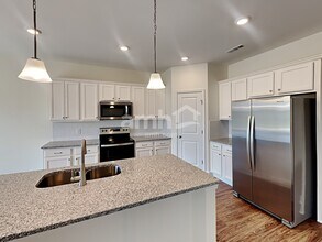 4750 Chutney Dr in Nashville, TN - Foto de edificio - Building Photo