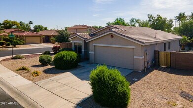 13170 W Clarendon Ave in Litchfield Park, AZ - Building Photo - Building Photo