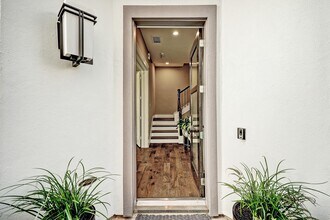 810 Leavenworth Ave in Houston, TX - Building Photo - Building Photo