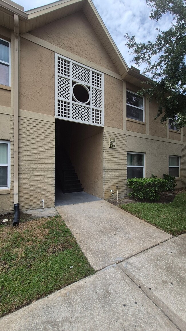 9924 Sweepstakes Ln