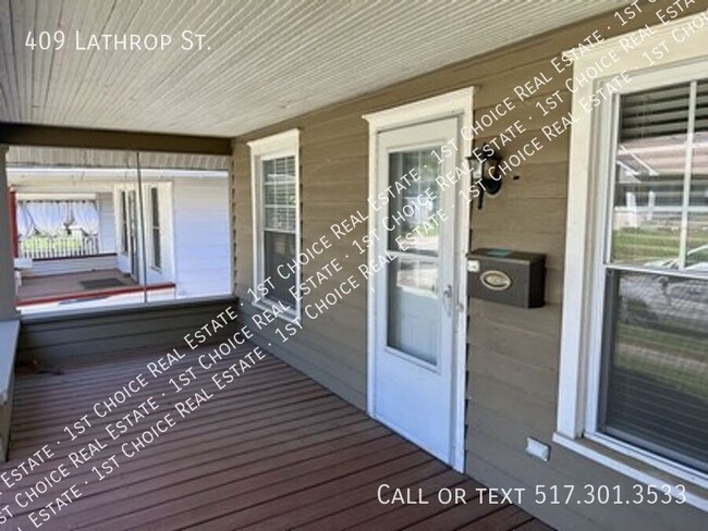 409 Lathrop St in Lansing, MI - Building Photo - Building Photo