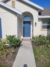 809 Chestnut Dr in Fruitland Park, FL - Building Photo - Building Photo