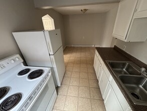 Stillwell Quad Apartments in Cincinnati, OH - Building Photo - Building Photo