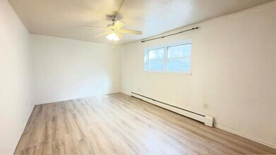 2200 Paterson Plank Rd in North Bergen, NJ - Building Photo - Building Photo