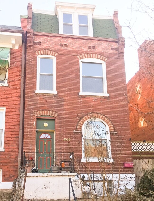 property at 3530 Nebraska Ave