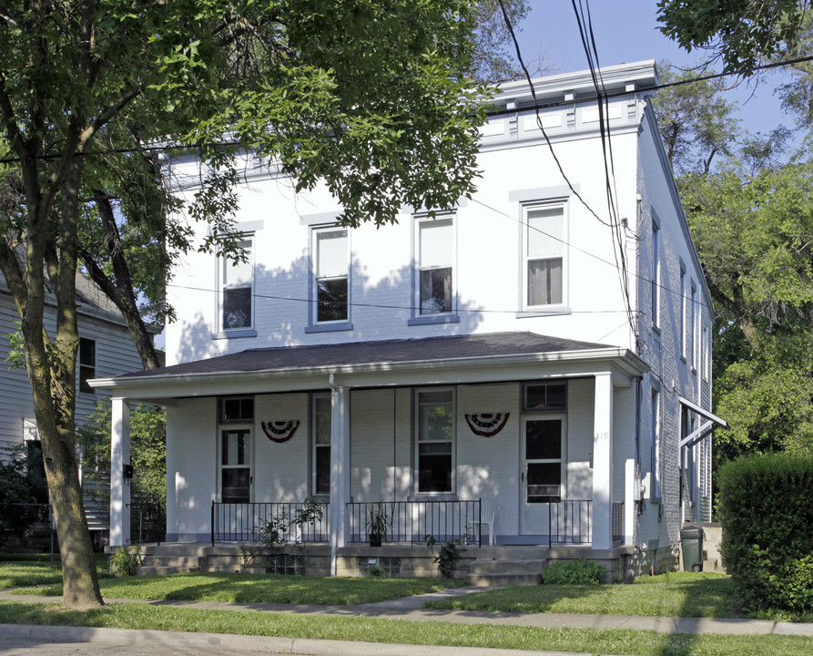 319-321 Mill St in Lockland, OH - Building Photo