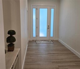 106 Lake Dr in Oviedo, FL - Building Photo - Building Photo