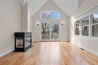 3 Deer Path Ln in Reading, MA - Building Photo - Building Photo