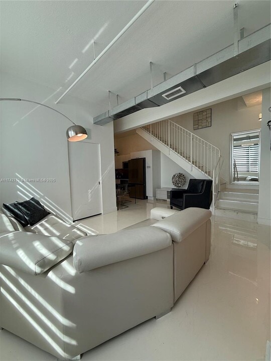 3180 SW 22nd Terrace in Miami, FL - Building Photo