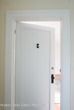 180 Broadway in Port Ewen, NY - Building Photo - Building Photo