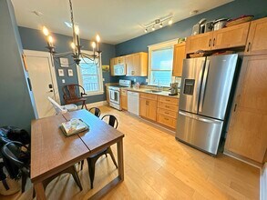 103 Beech St in Belmont, MA - Building Photo - Building Photo