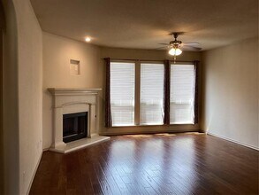 10213 Point Lobos Trail in Fort Worth, TX - Building Photo - Building Photo