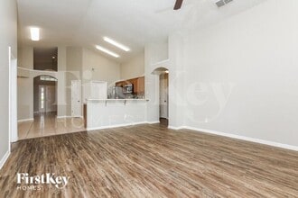 7616 Country Run Pkwy in Orlando, FL - Building Photo - Building Photo