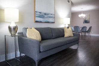 Parkside Sandy Springs in Atlanta, GA - Foto de edificio - Building Photo