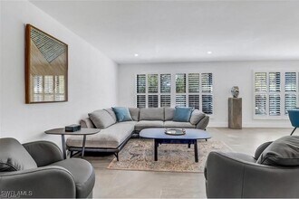 4451 Gulf Shore Blvd N in Naples, FL - Building Photo - Building Photo