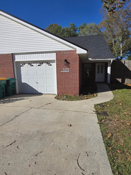 707 Woodlawn Ave in Fort Walton Beach, FL - Building Photo
