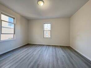 109-111 Norwood St, Unit 1L in Newark, NJ - Building Photo - Building Photo