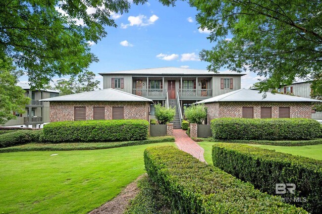 32511 Water View Dr E in Loxley, AL - Building Photo - Building Photo