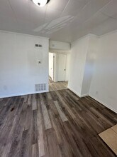 5023 E Linwood Blvd in Kansas City, MO - Building Photo - Building Photo