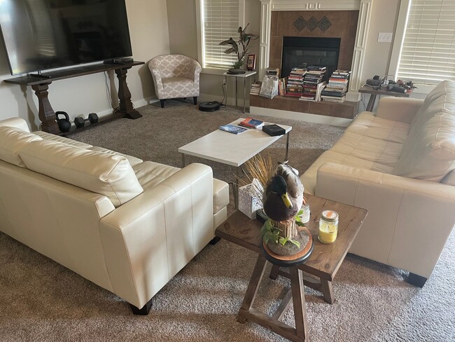 property at 902 N Park Vista Ave
