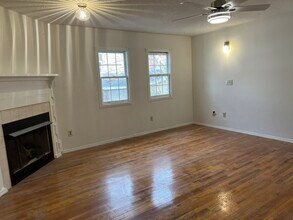 257 Coming St, Unit C in Charleston, SC - Building Photo - Building Photo