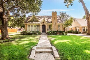 5546 Morningside Ave in Dallas, TX - Building Photo