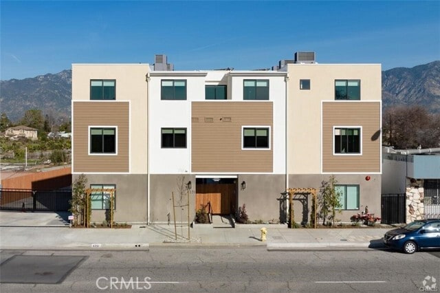 property at 4251 Live Oak Ave