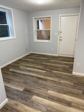 182 Cliff St, Unit 2 in Cliffside Park, NJ - Building Photo - Building Photo