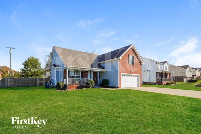 3407 Bradfield Dr in Clarksville, TN - Building Photo - Building Photo