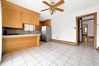 8 Bradford St in Taunton, MA - Building Photo - Building Photo