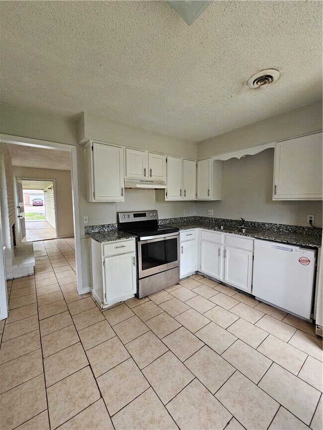 property at 708 S 23rd St