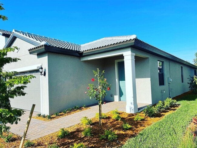 property at 4800 Crested Eagle Ln