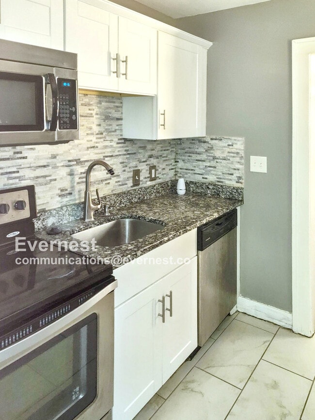 3421 Indiana Ave in Kansas City, MO - Building Photo - Building Photo