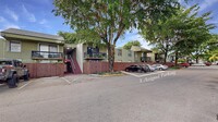 8301 SW 142nd Ave - 20