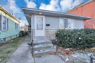 1699 E Weber Rd in Columbus, OH - Building Photo - Building Photo