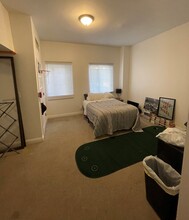 1019 Main St, Unit 3 in Cincinnati, OH - Building Photo - Building Photo