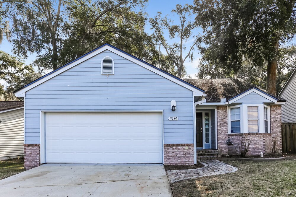 11340 Trotting Horse Ln S in Jacksonville, FL - Building Photo