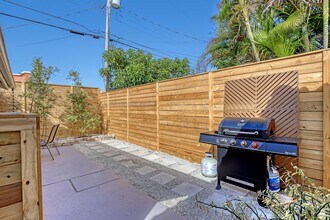 1401 N N St in Lake Worth Beach, FL - Building Photo - Building Photo