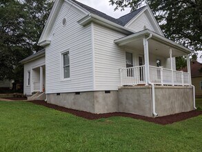 805 Mill St in Wake Forest, NC - Building Photo - Building Photo