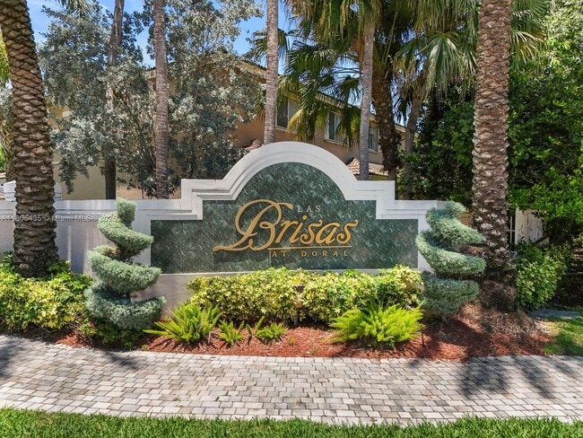 5630 NW 114th Path in Doral, FL - Building Photo - Building Photo